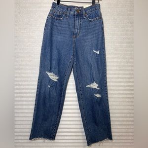 Universal Thread Straight Leg Jeans